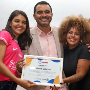Governador Wanderlei Barbosa certifica finalistas do projeto que visa o incentivo do protagonismo juvenil.